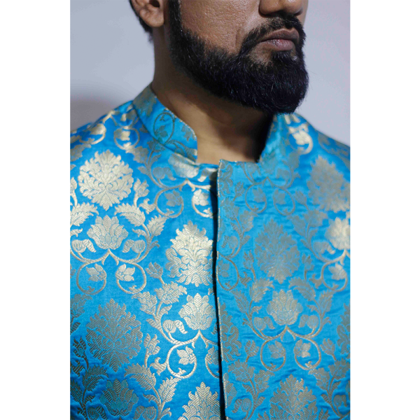 Sherwani benarasi meterial with cotton lining inside - Image 3